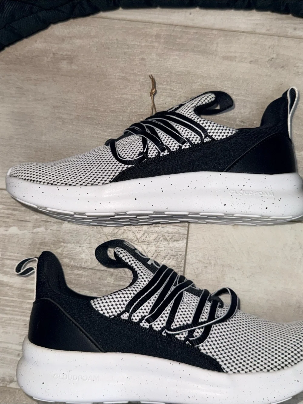 Adidas Lite Racer Adapt 7.0 Kids Size 4 Black White Cloudfoam NWT
